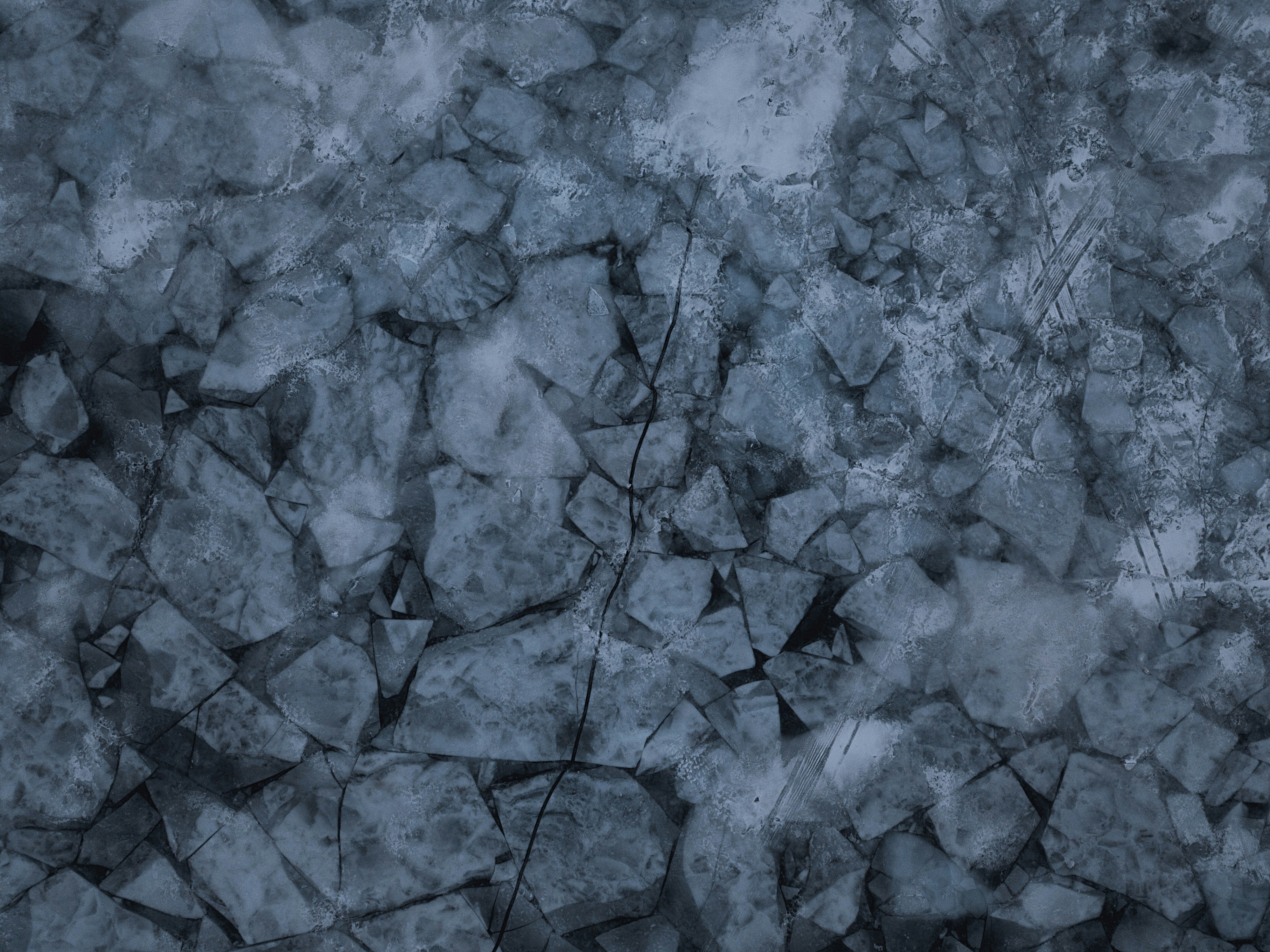 Photo by aaronburden