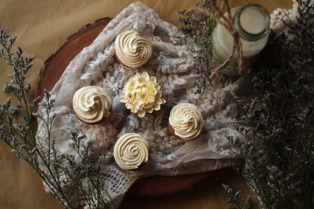 white and gold floral ornament