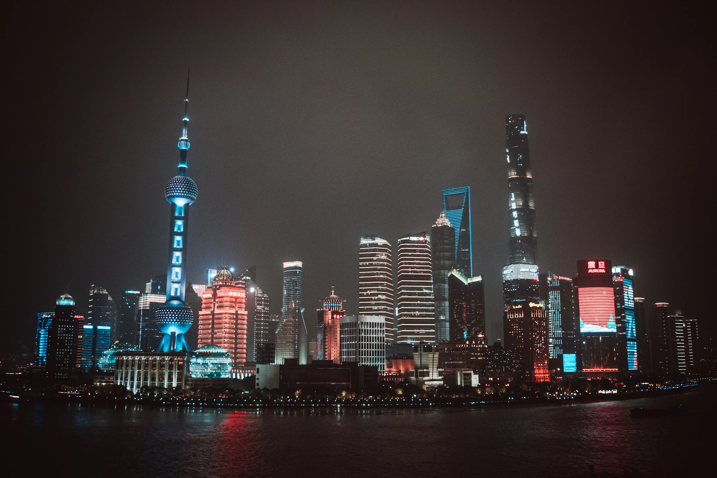 Shanghai skyline at night, photographed by Max van den Oetelaar