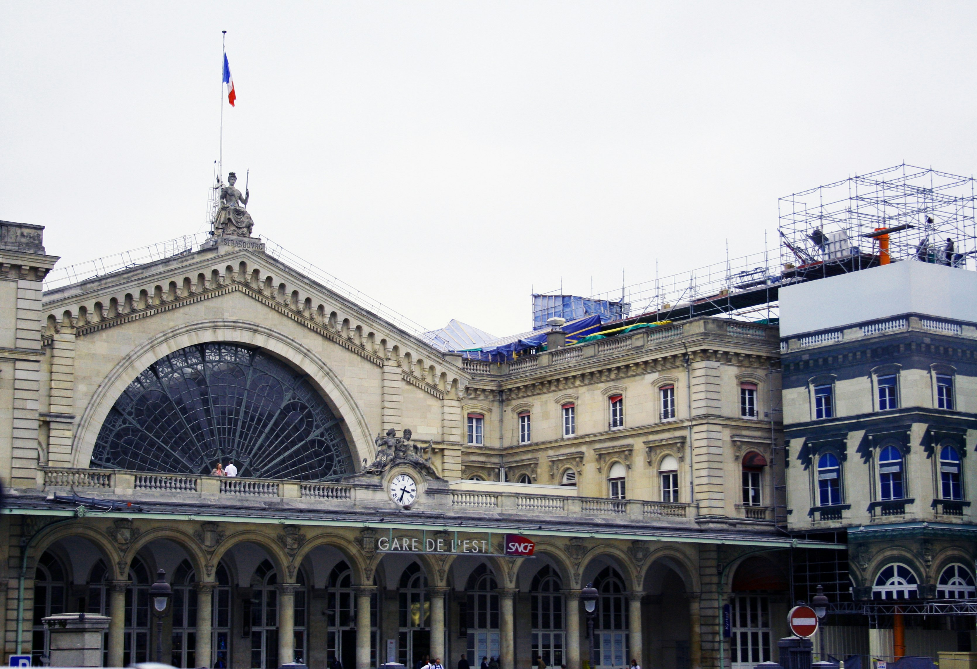 Entrance to the East Train station entrance at the "Gare de L'est" in Paris, France