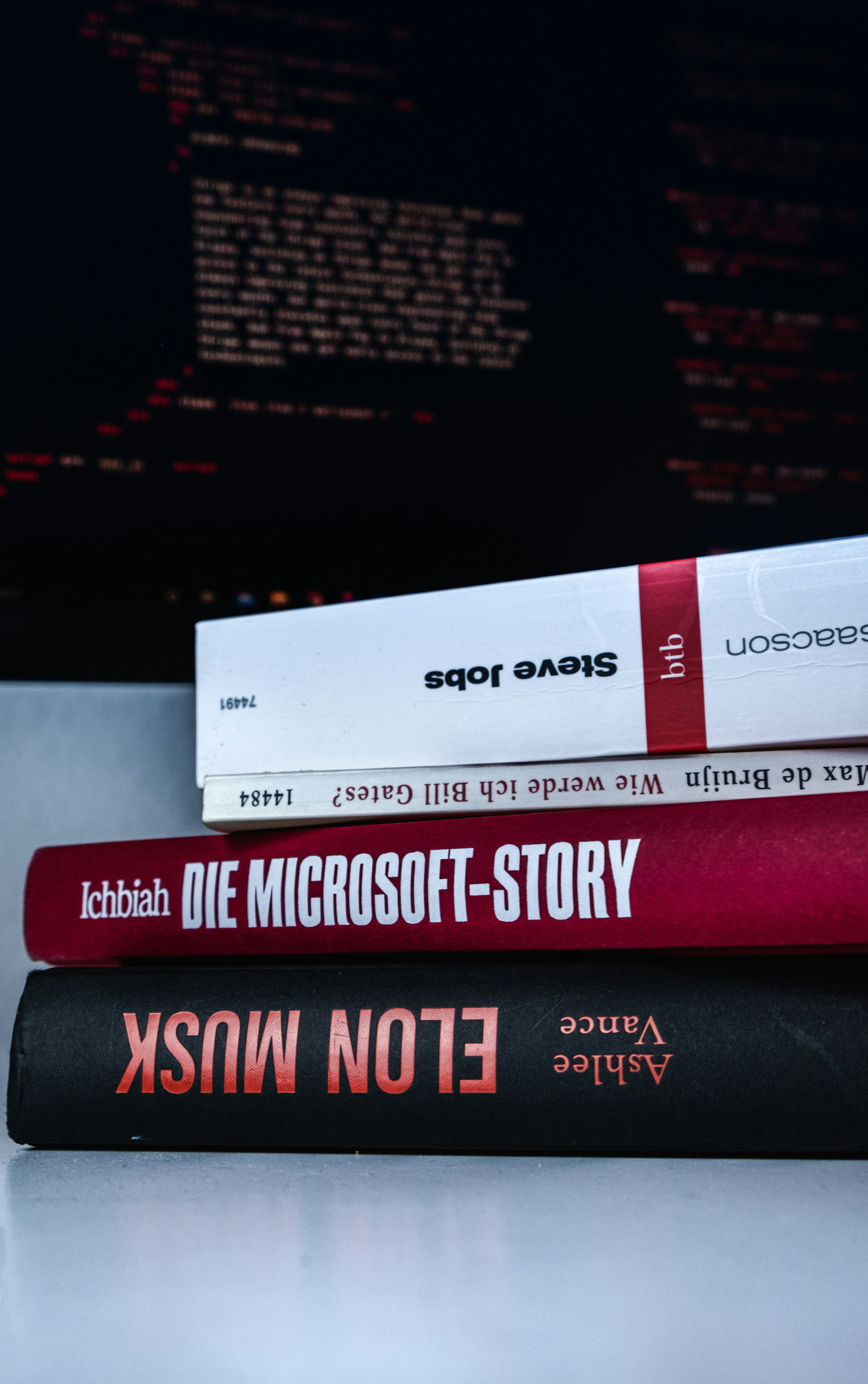 Алгоритмы и структуры данных на Swift (iOS/macOS) — Алексей Соколов — обложка книги
