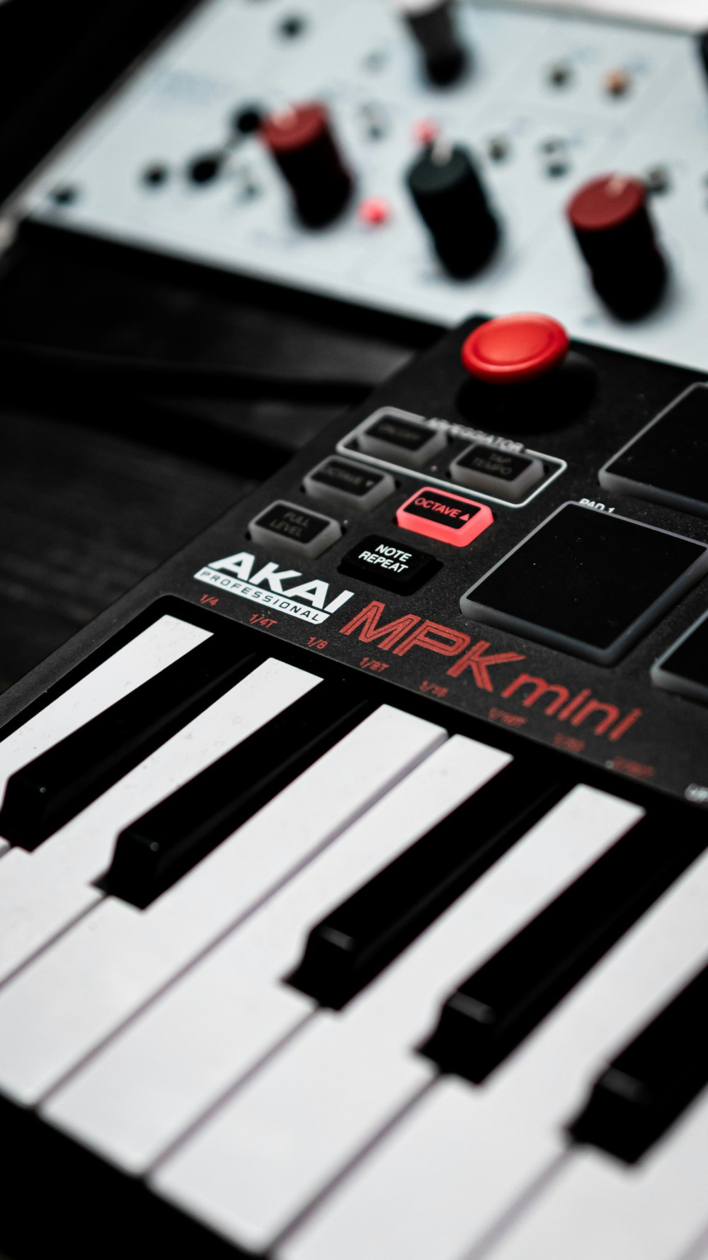 black and white electronic keyboard