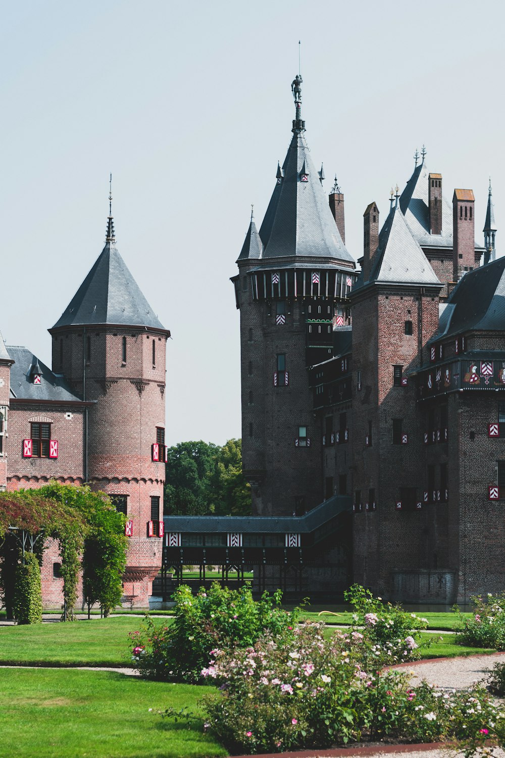 grey and black concrete castle