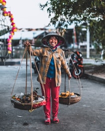 Vietnam Reiseleiterin Ahn