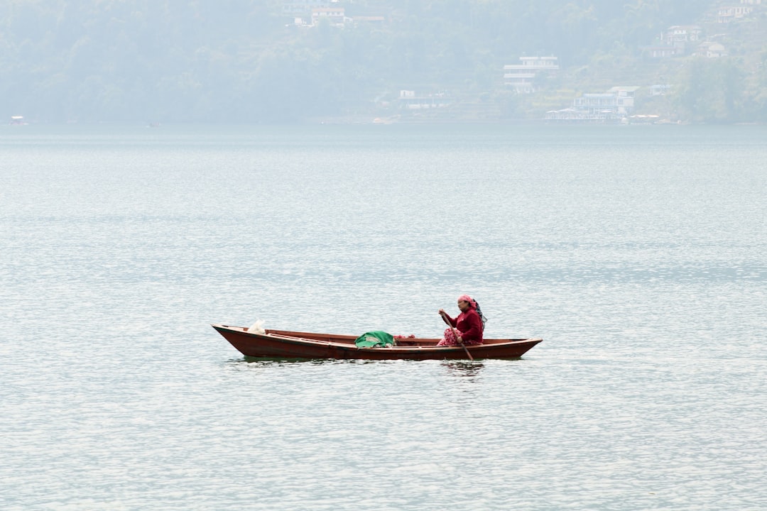 travelers stories about Watercraft rowing in Pokhara, Nepal