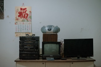 Anúncios em rádio e TV locais