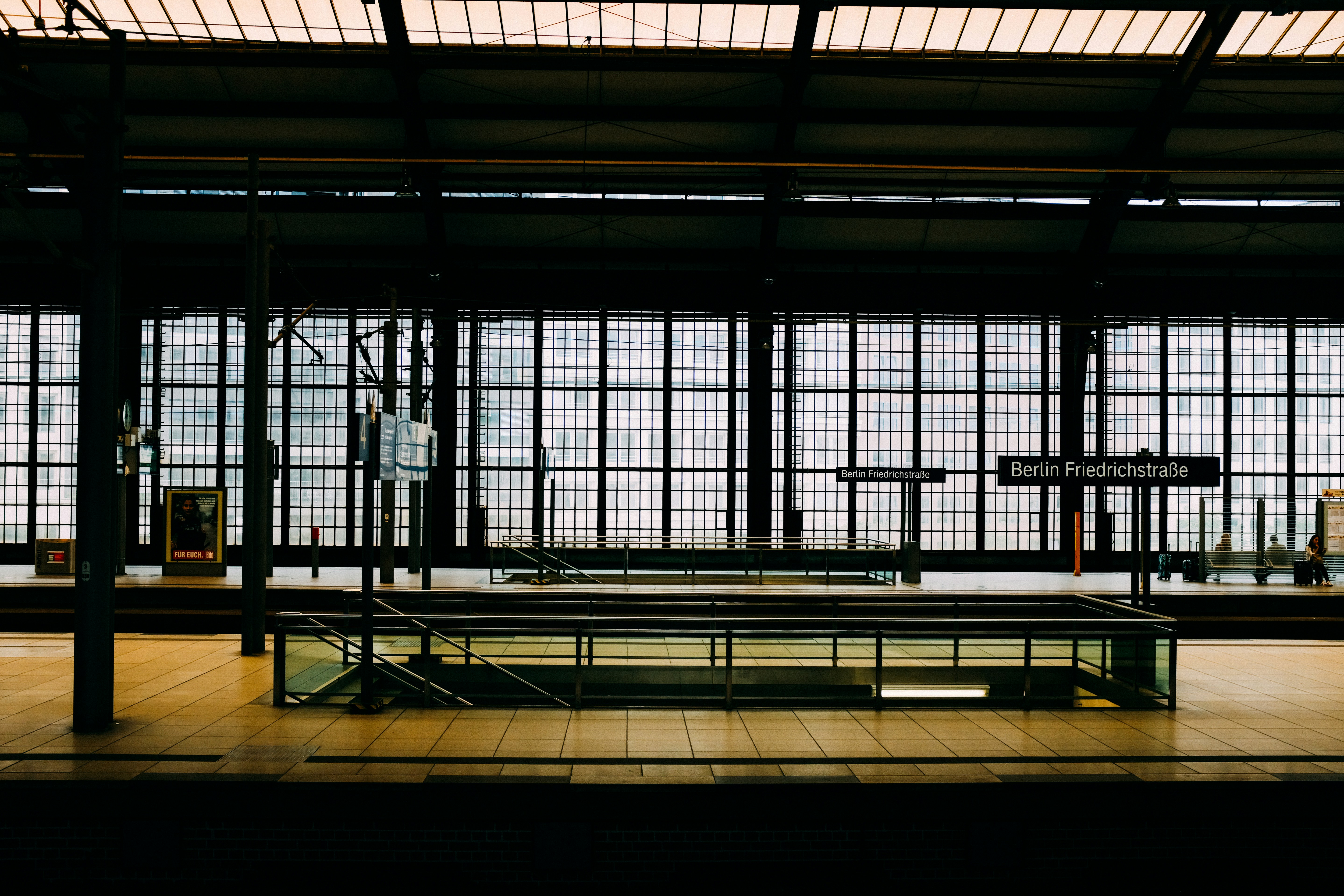 Photo by adrienolichon