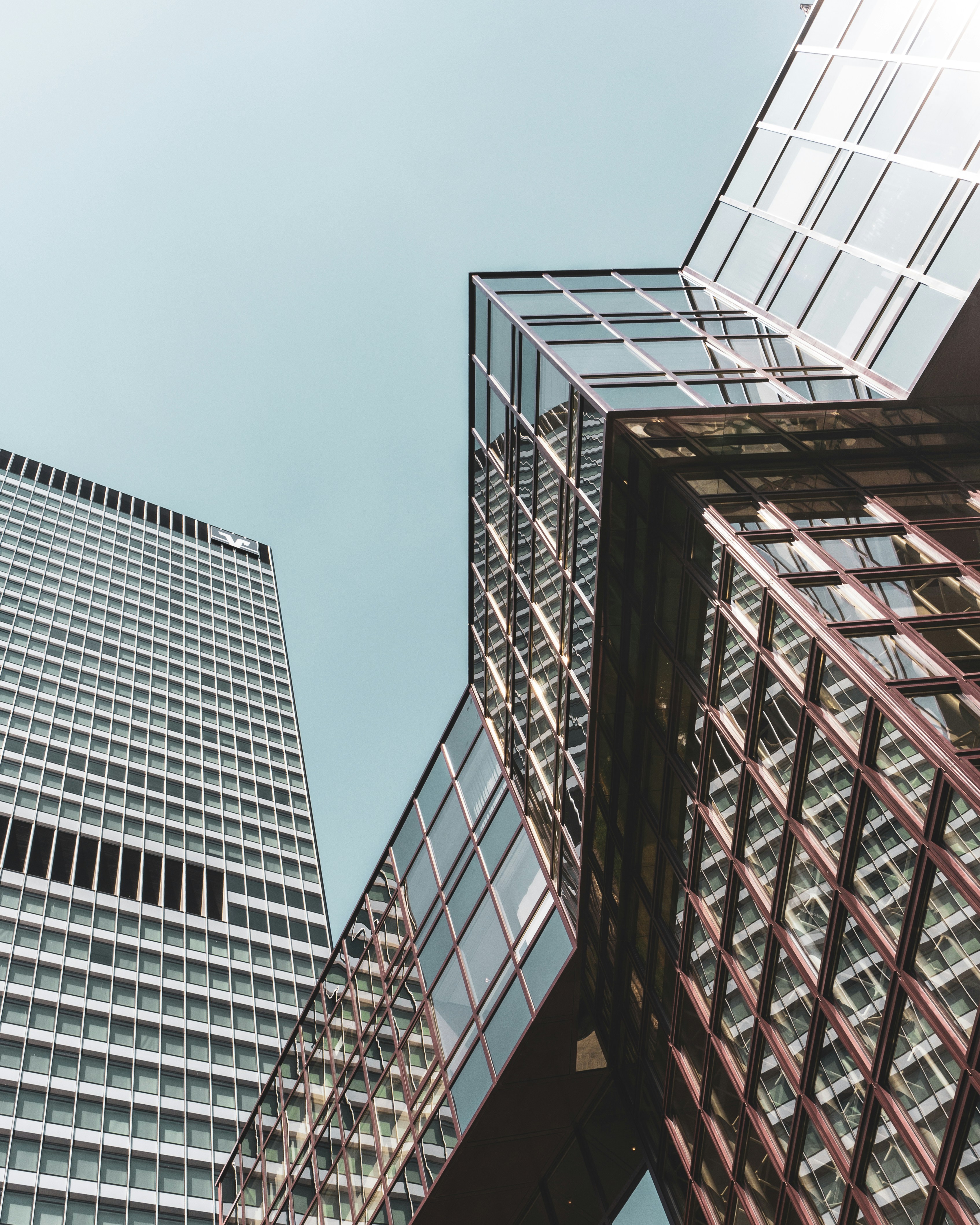 High flow catalytic converter size