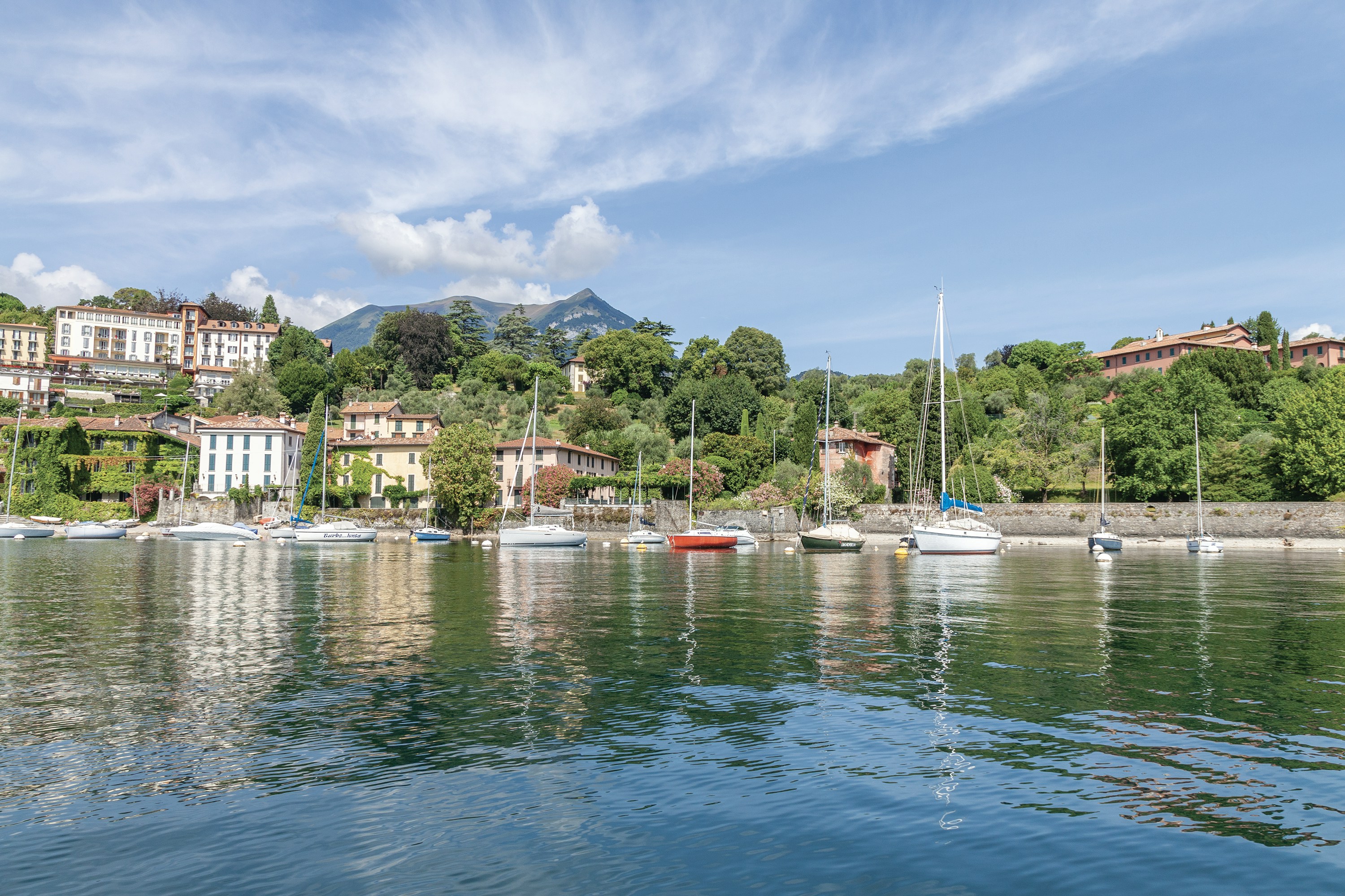 Photo by tonideiscreative