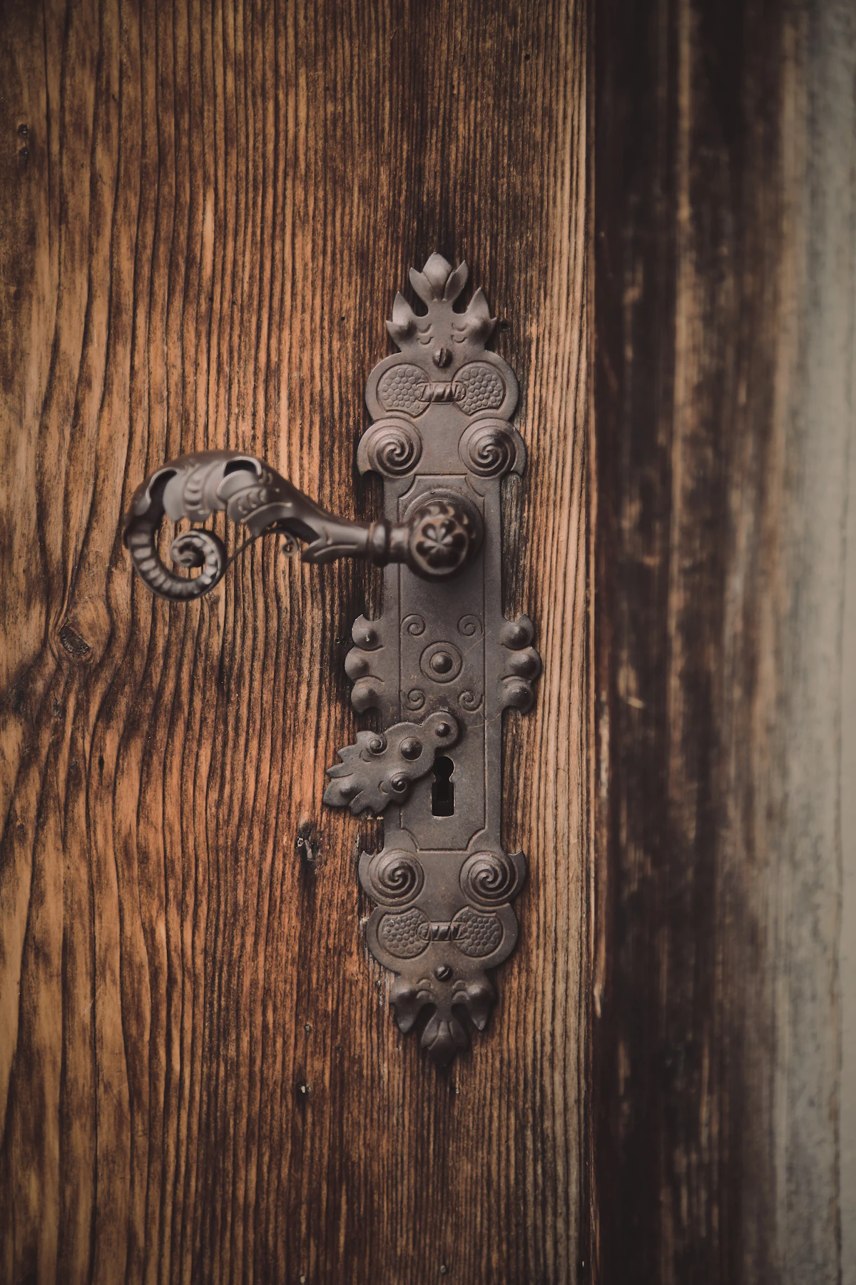 Ouverture de porte claquée