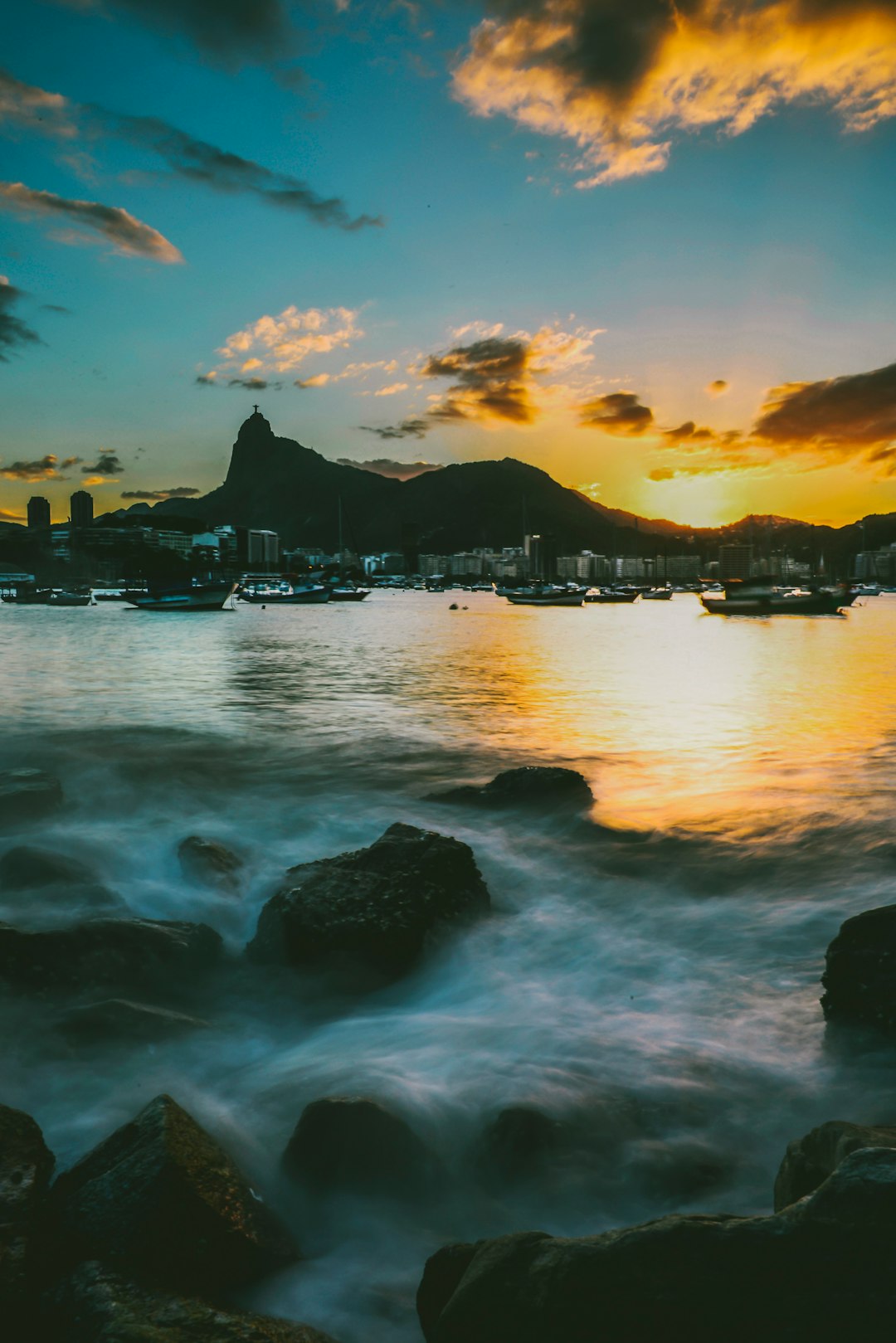 Shore photo spot Mureta da Urca Brasil