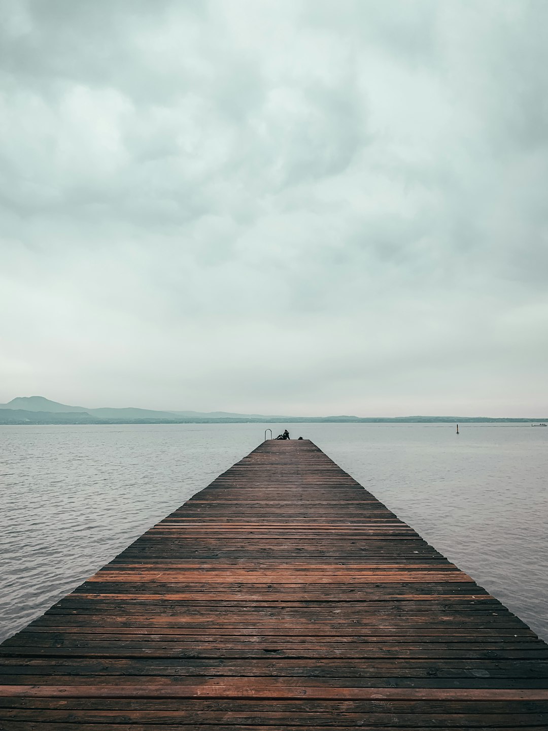 Pier photo spot Sirmione Monte Creino