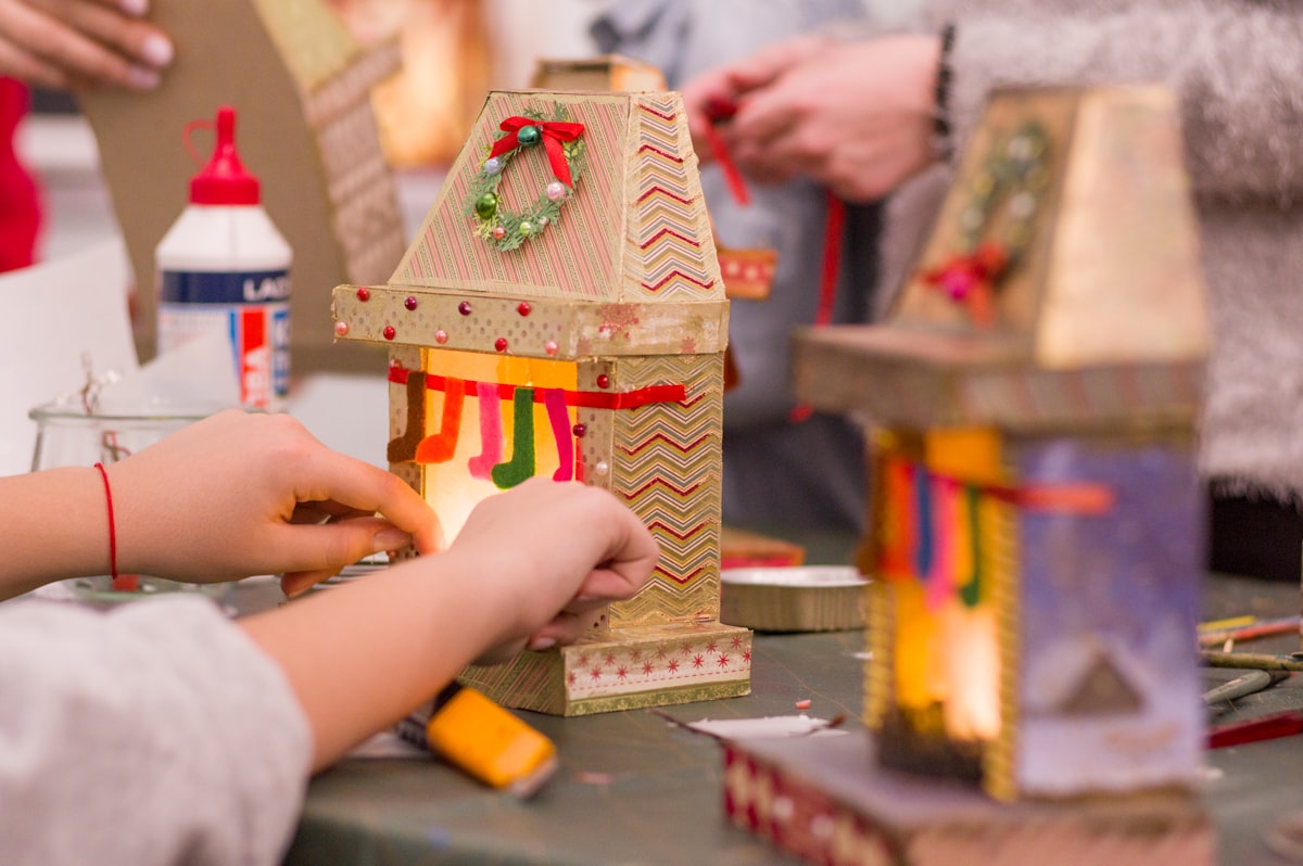 Weihnachten für Kinder erklärt: Spannende Fakten und Geschichten rund um das Fest der Liebe