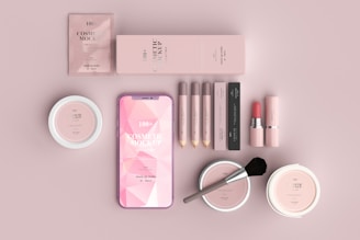 black and pink makeup brush set