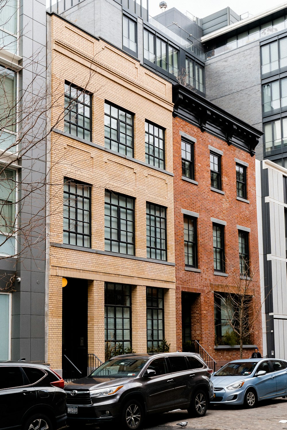 brown and white concrete building