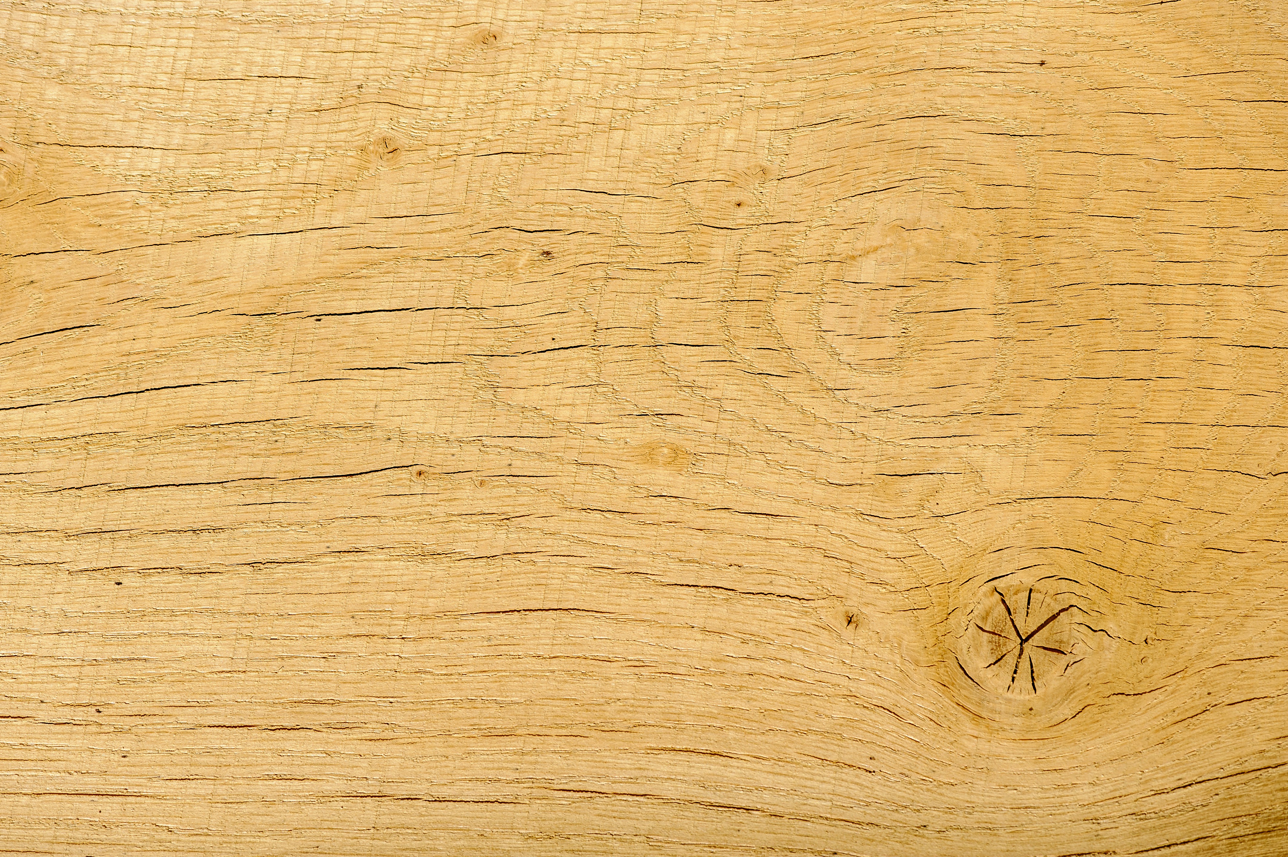 Die Køje Zirbenbett aus österreichischem Zirbenholz, warme Holztöne, natürliche Oberfläche