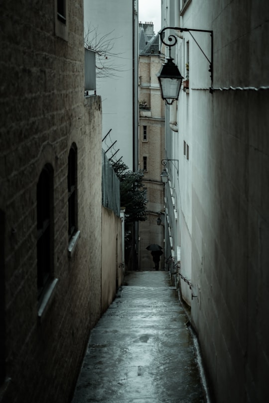 empty hallway with light fixture in 16e arr. France