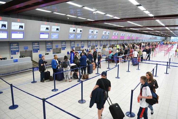 Biometric Passports and the Frictionless Airport