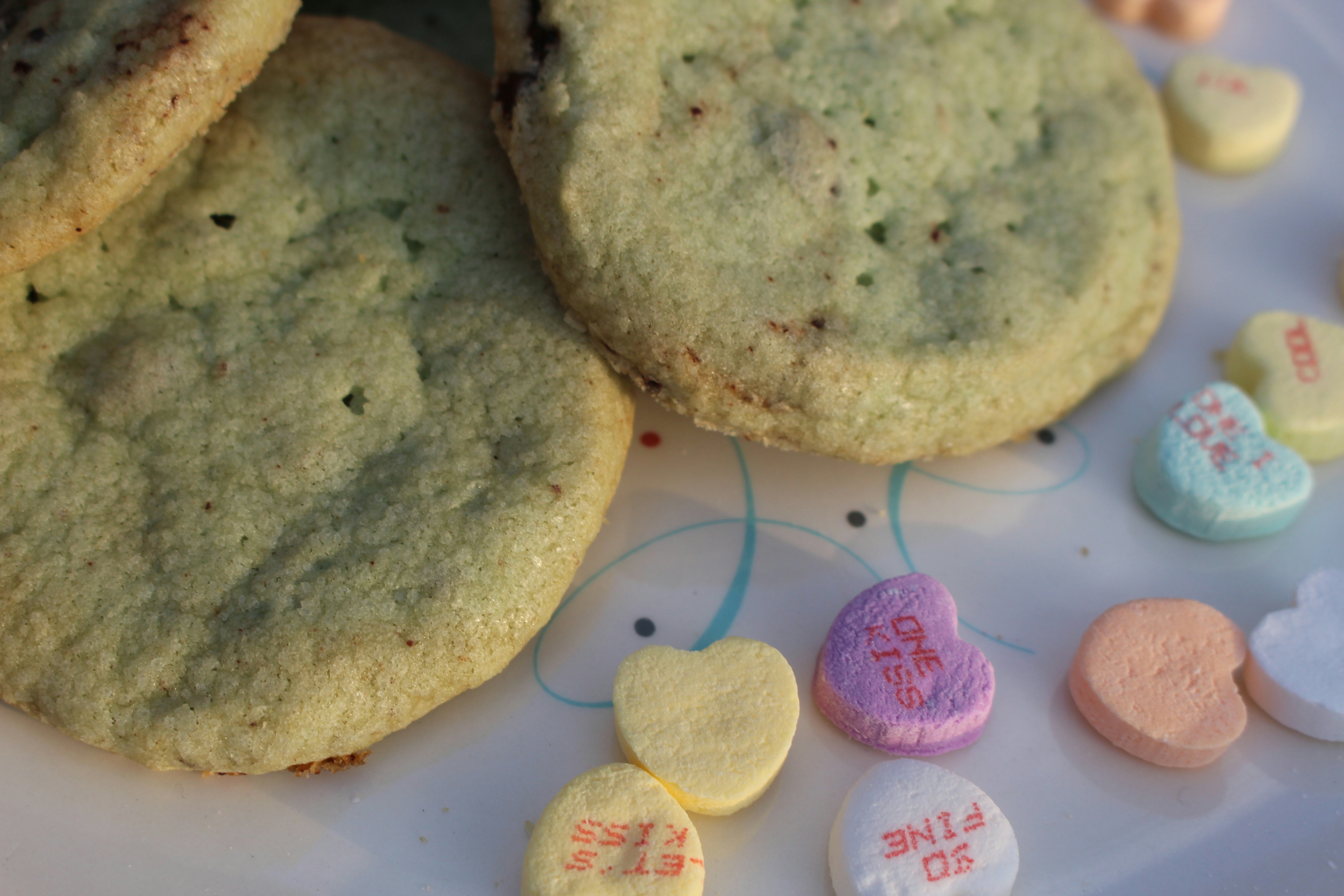brown bread on white ceramic plate