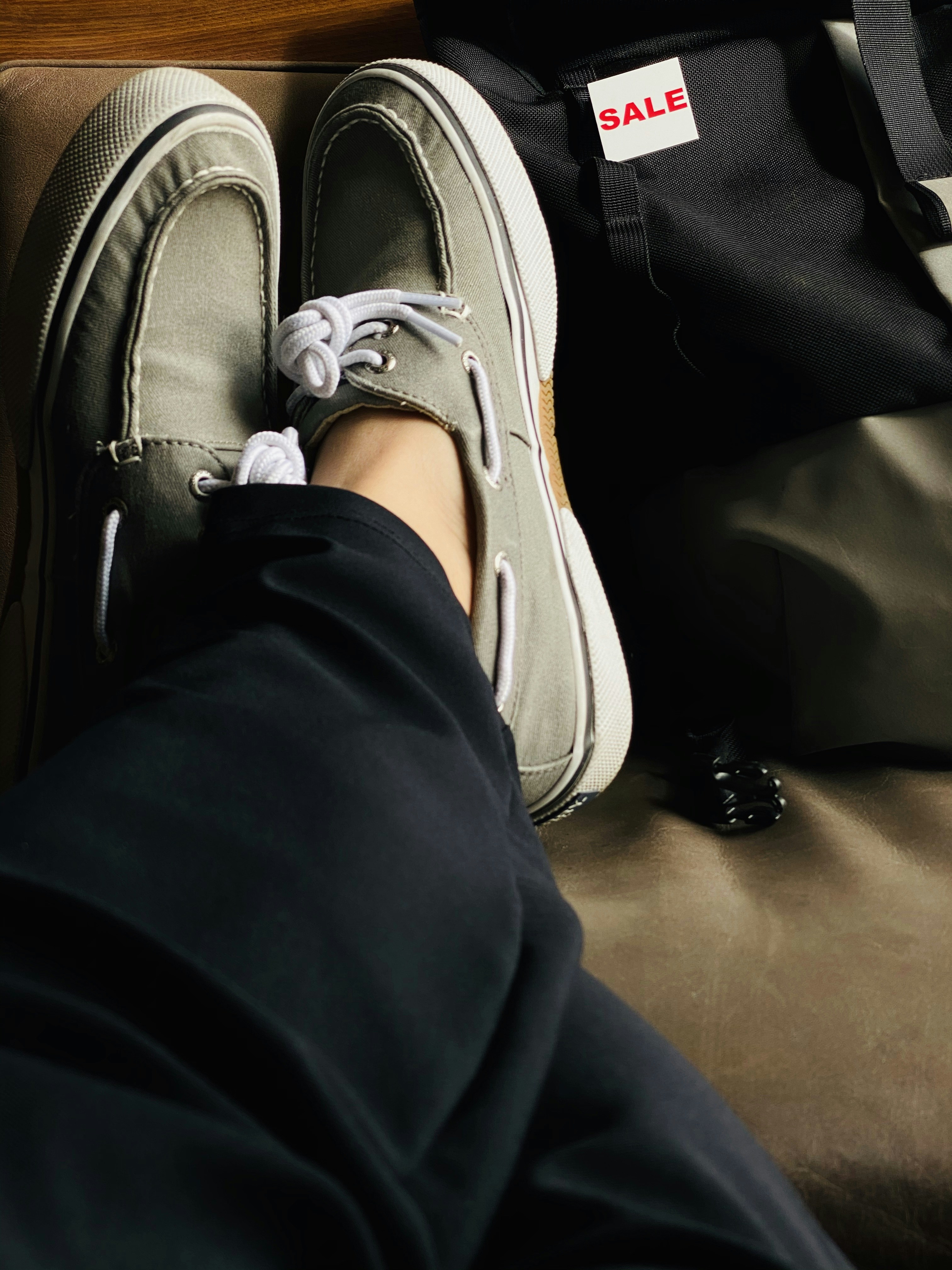 Zapatos cómodos y accesorios de viaje