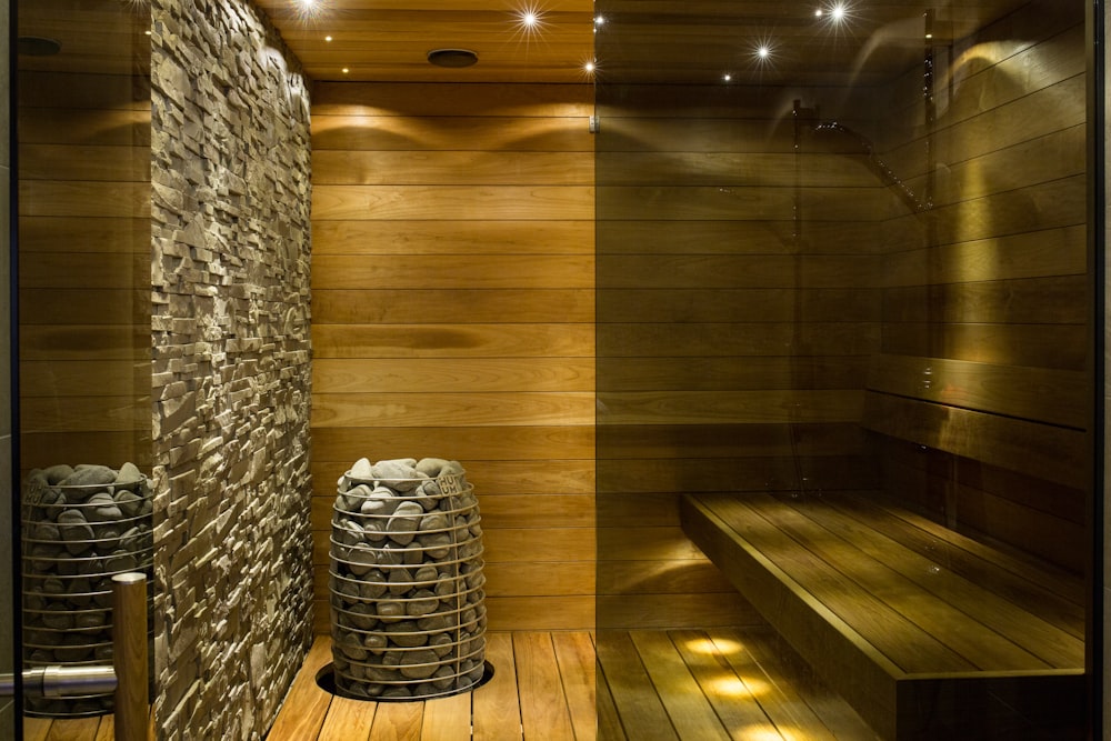 Finská sauna - jak ji používat? Výhody, doporučení a kontraindikace / Rady  profesionálů | BauMax