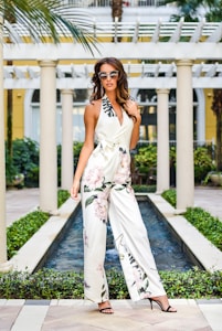 Enterizo Elegante Neutro