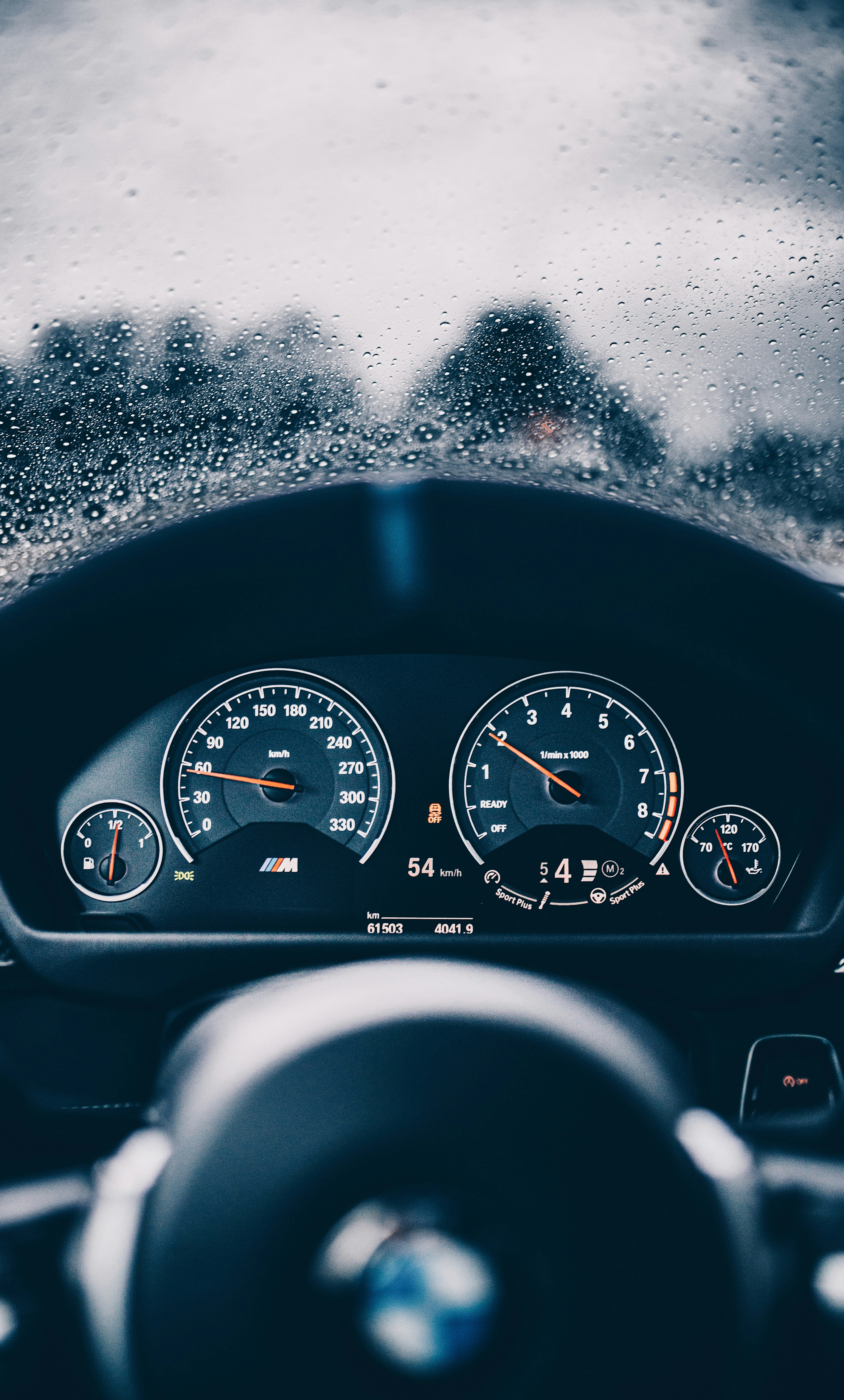 Photo by lorenzohamers