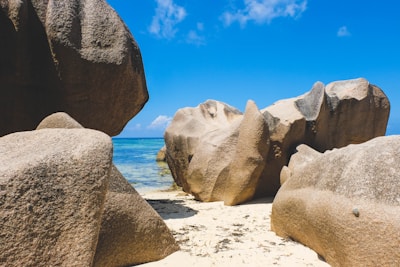 Bright turquoise waters and granite boulders at Similan Island beach on a sunny day