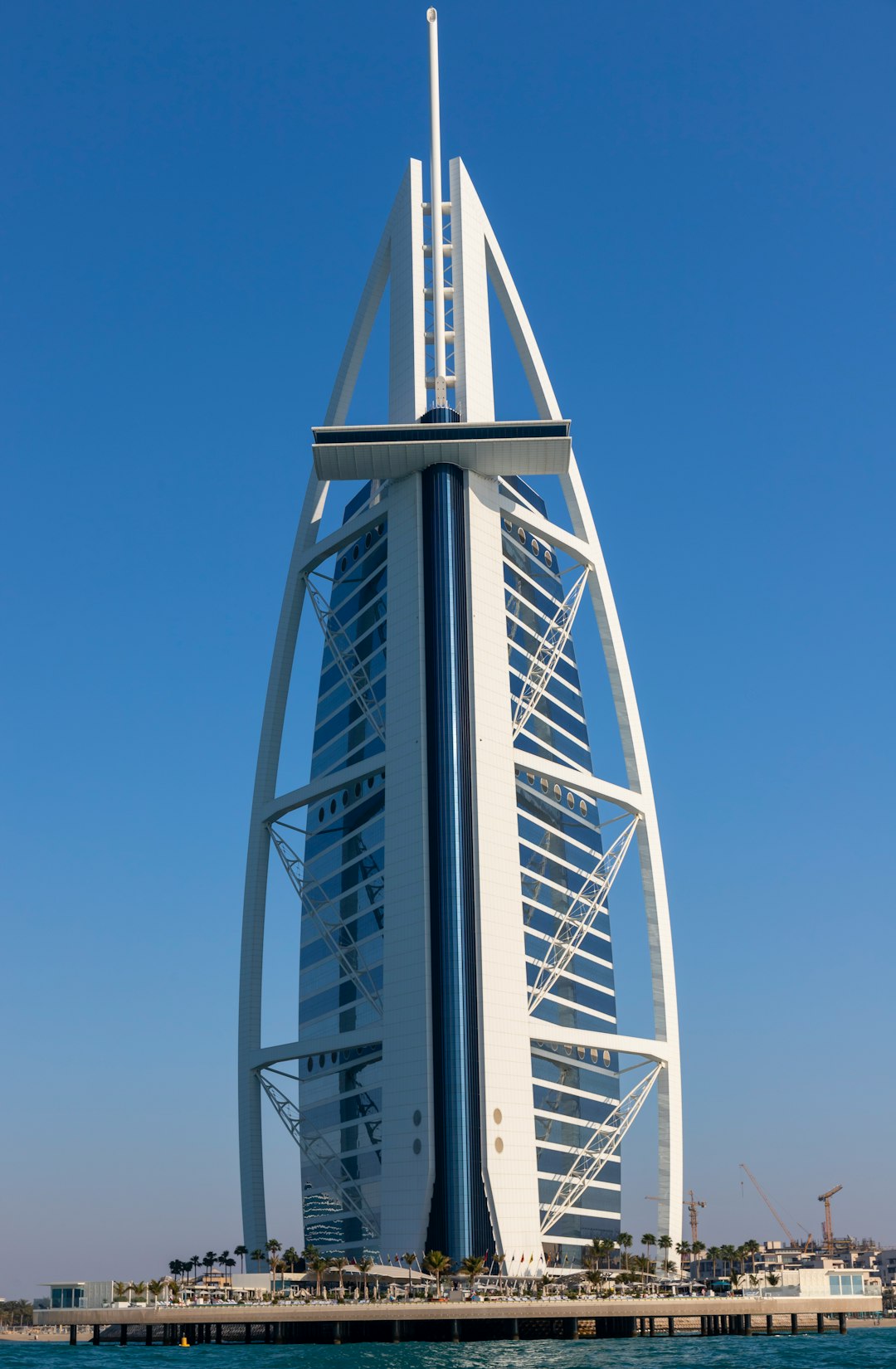 Landmark photo spot Jumeirah Beach Hotel Dubai - United Arab Emirates