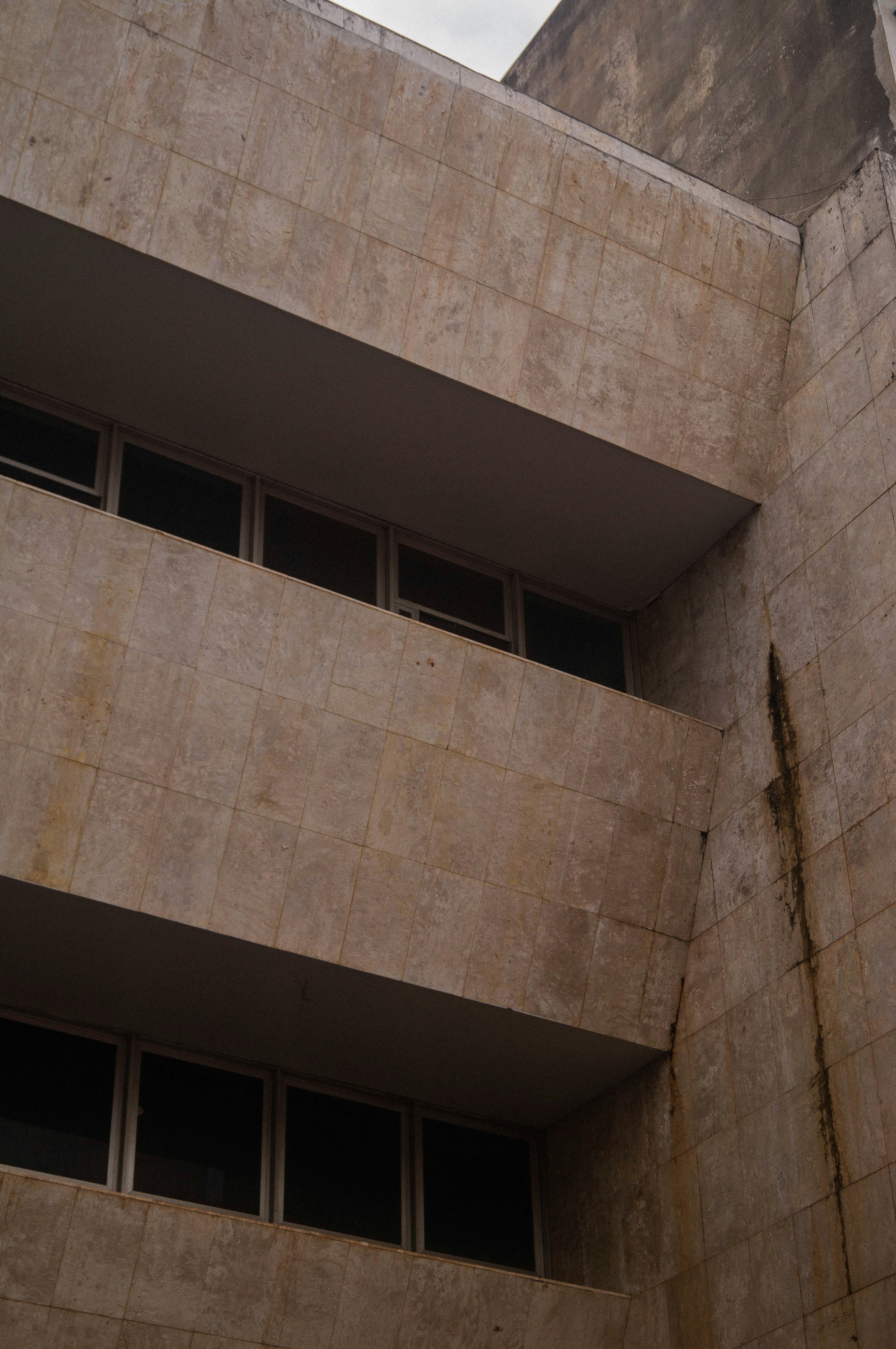 Photo by hyakuyagabriel