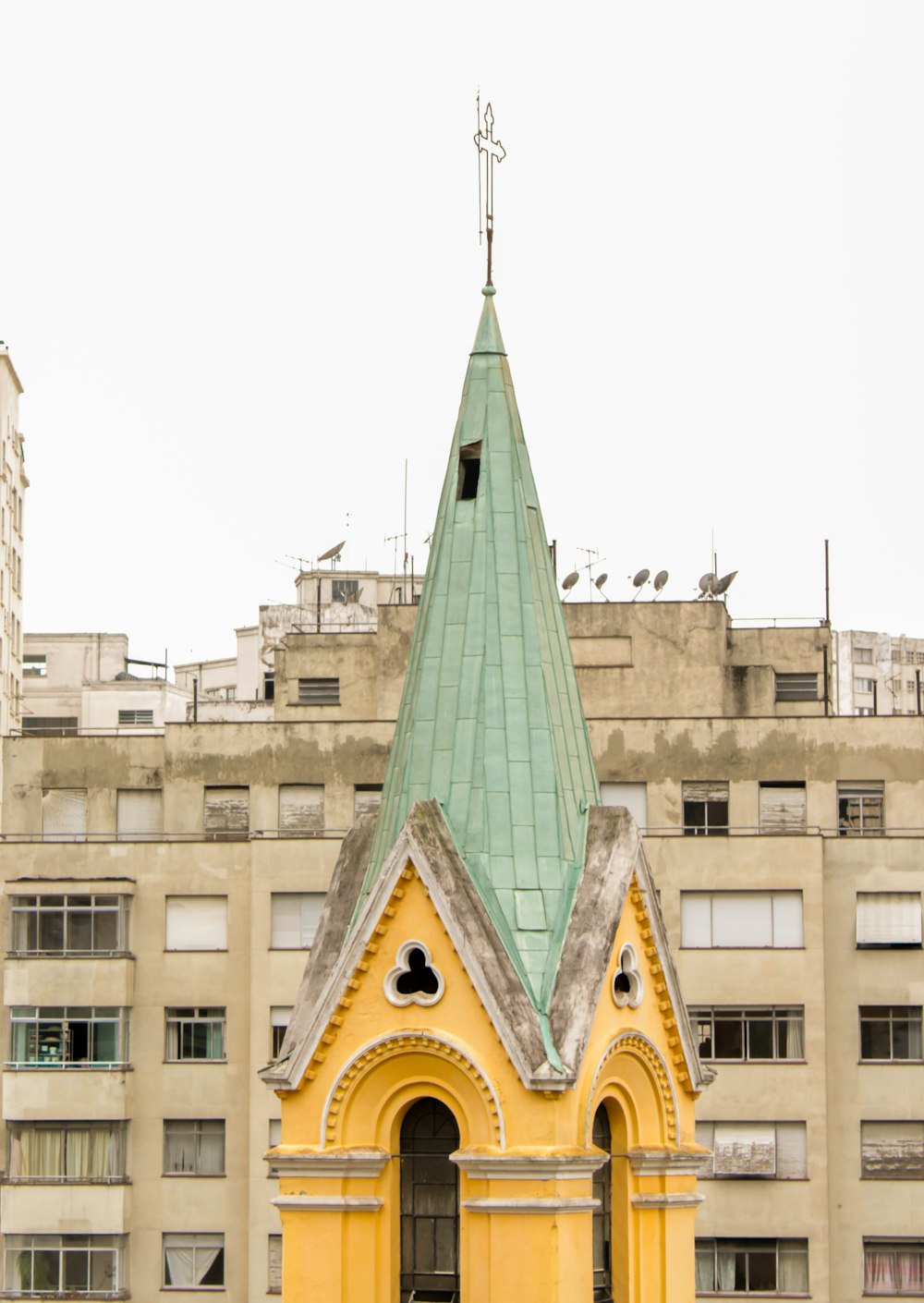 green and yellow concrete building