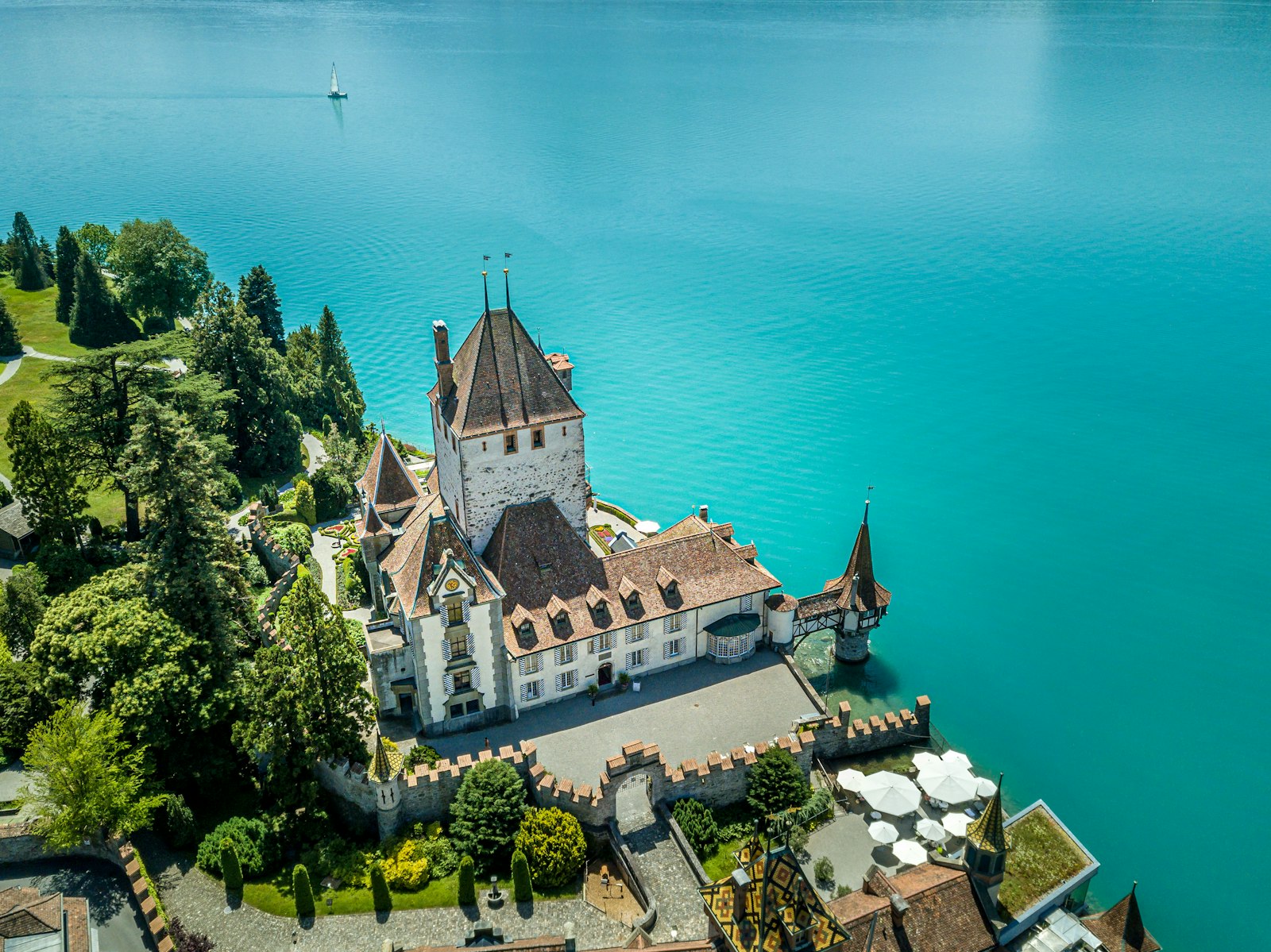 Discovering Château de Chillon