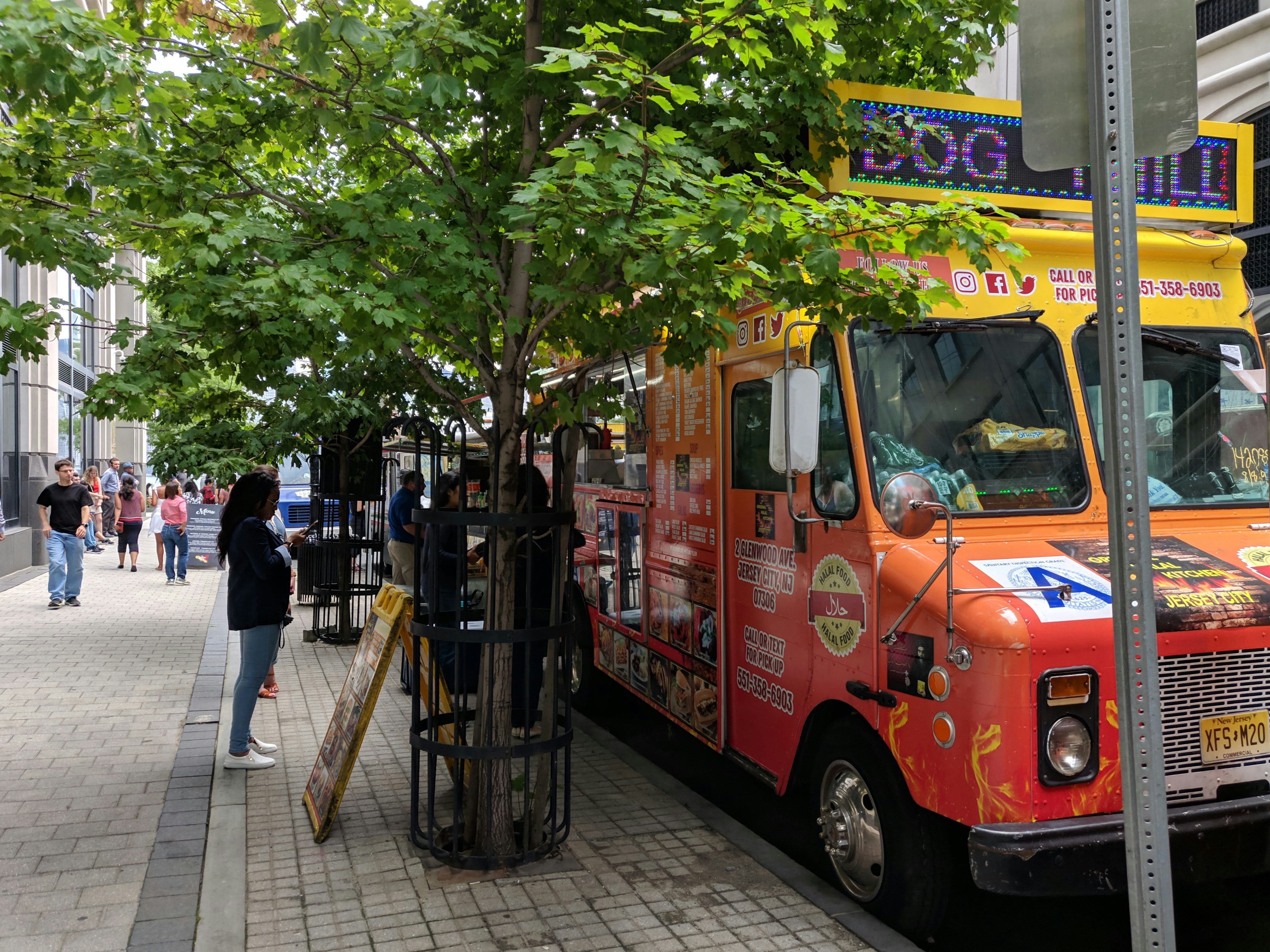 Sustain a Profitable Food Truck Business