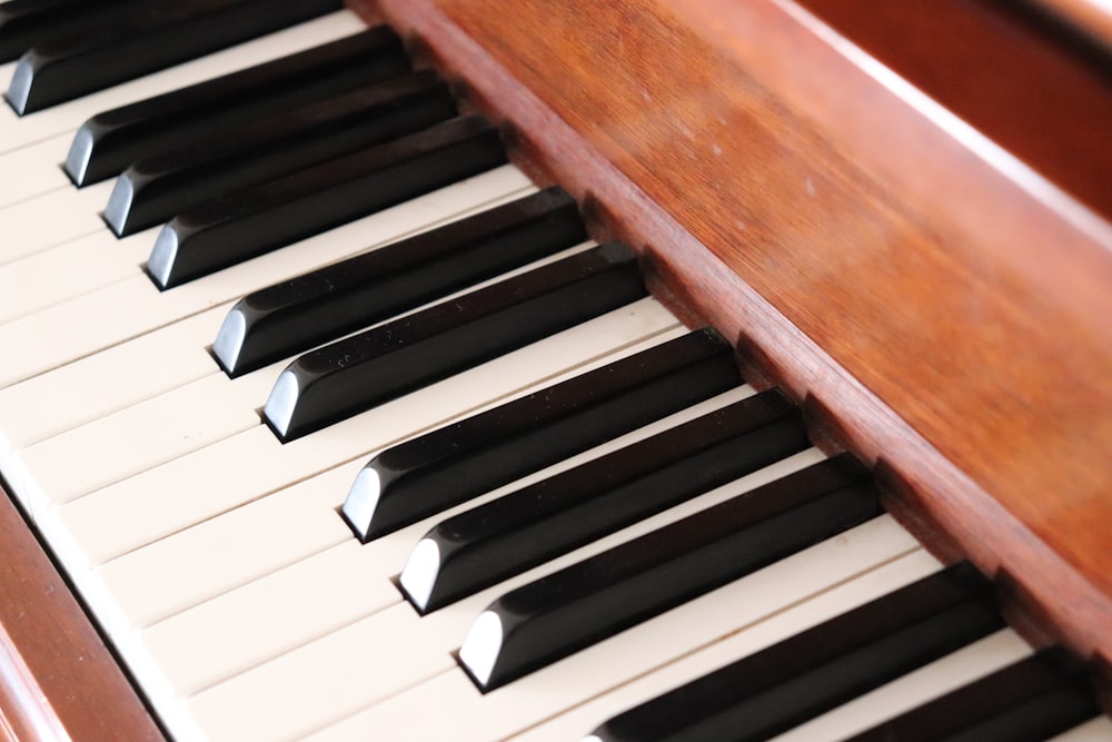 brown and white piano keys