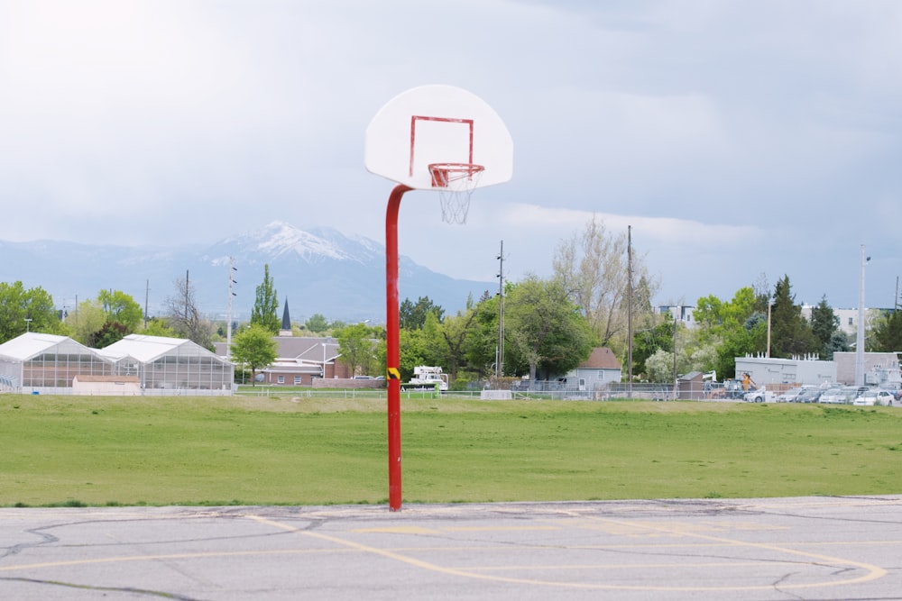 white and red basketball hoop