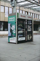 green and white kanji text signage