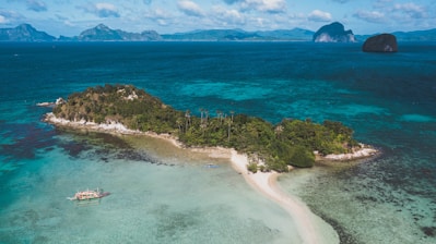 Philippines on a holiday planned by Francesco Margaretini Luxury Travel Villas Weddings Honeymoon