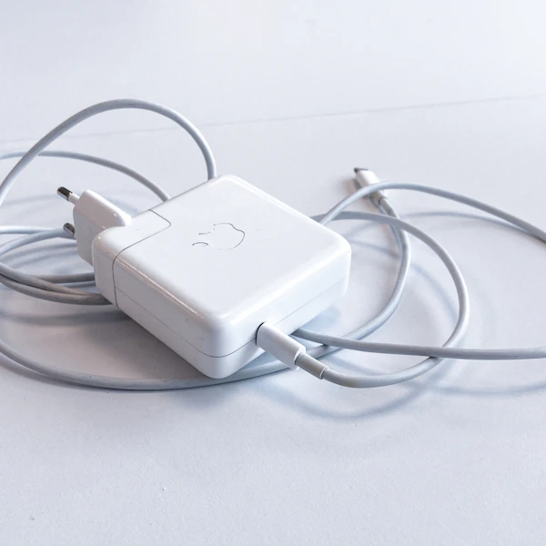 Apple Prime 200W 6-Port GaN Desktop Charger