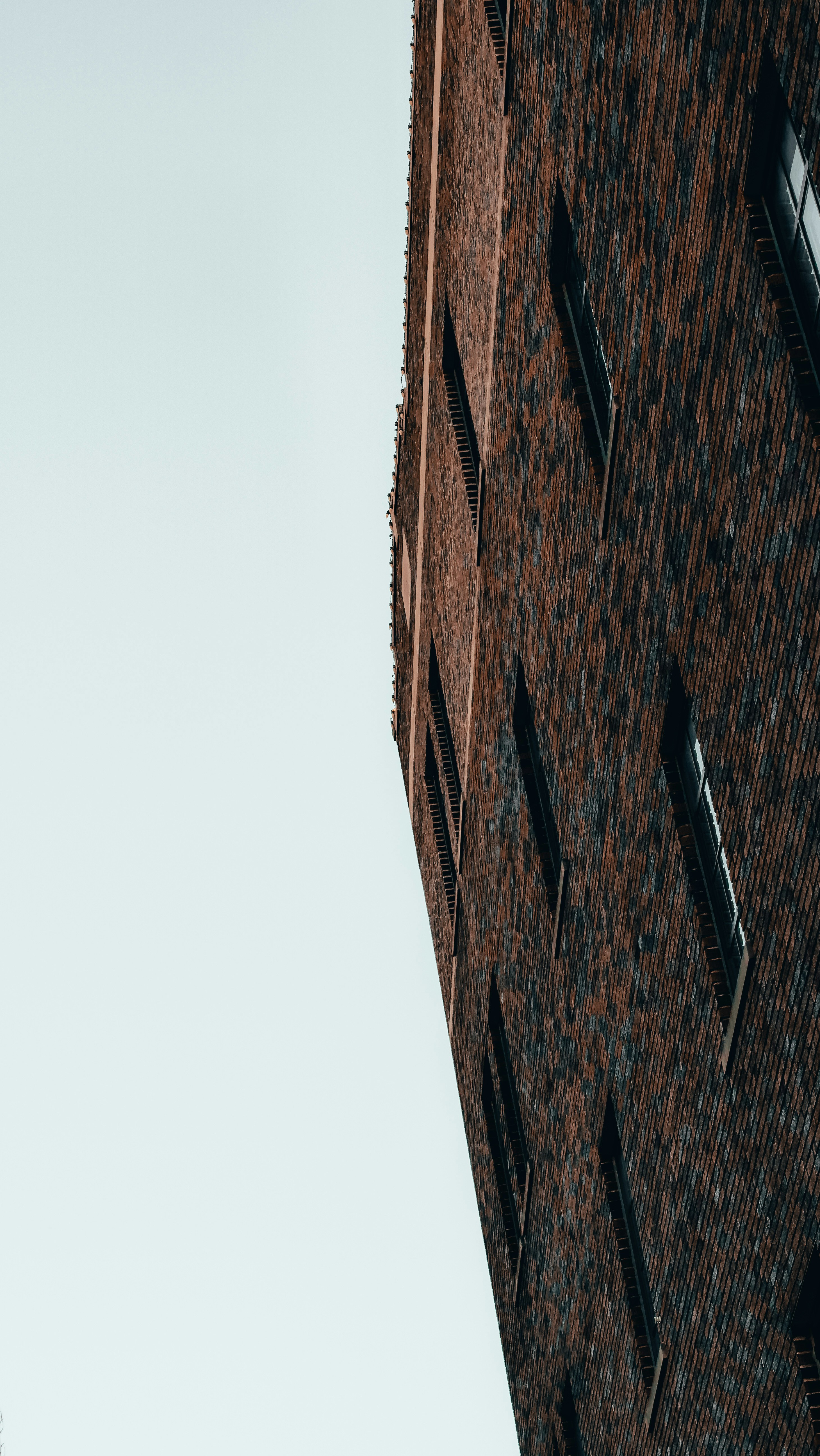 brown and gray concrete wall