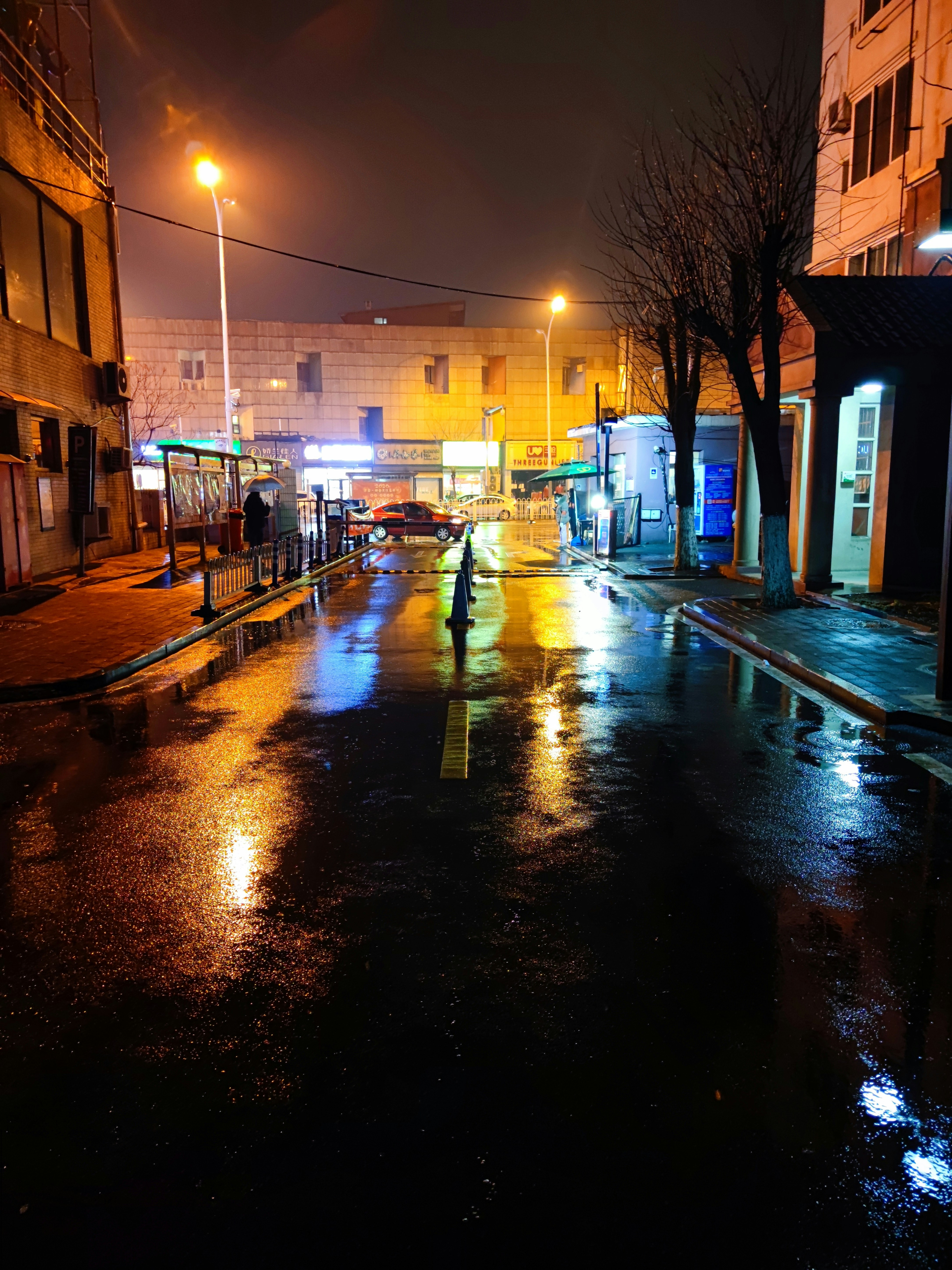 Photo by lucasling