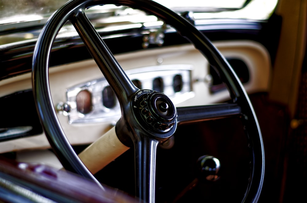 black and brown steering wheel