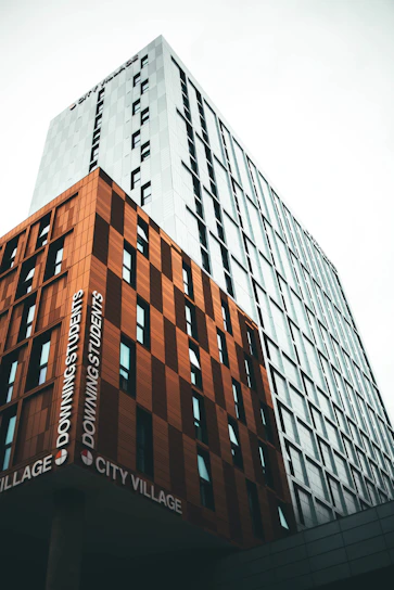 brown and gray concrete building