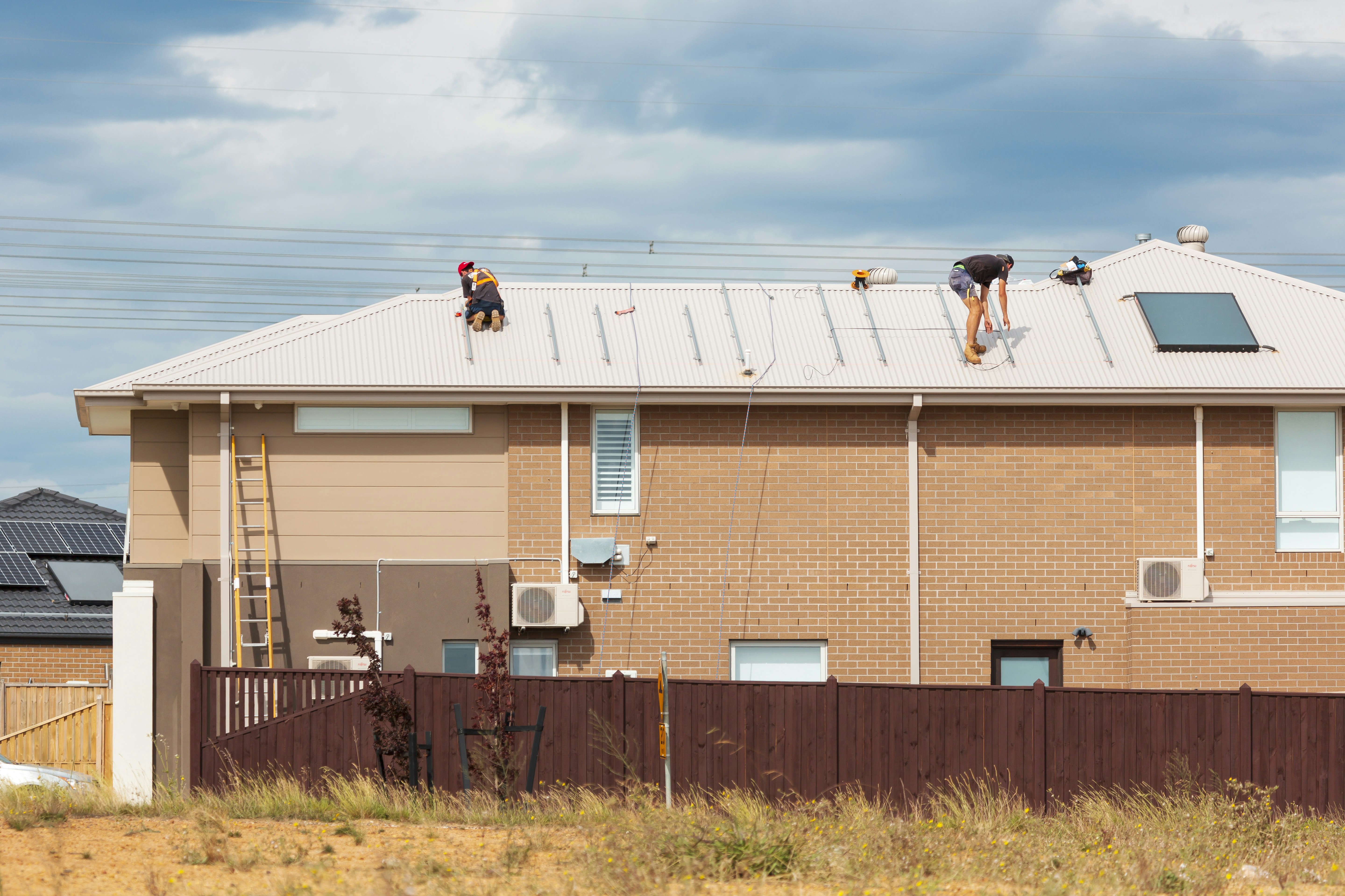 Over 60% of Australian Home Batteries Substandard, Raising Serious Safety Concerns