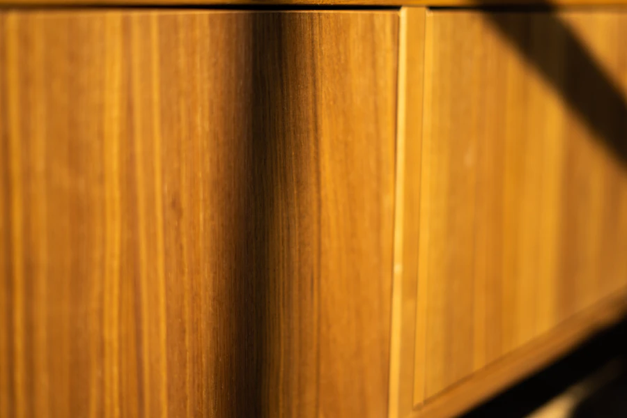 Massief noten dressoir