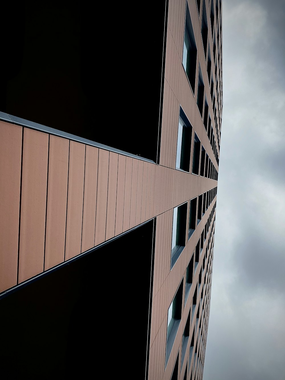 brown and white concrete building