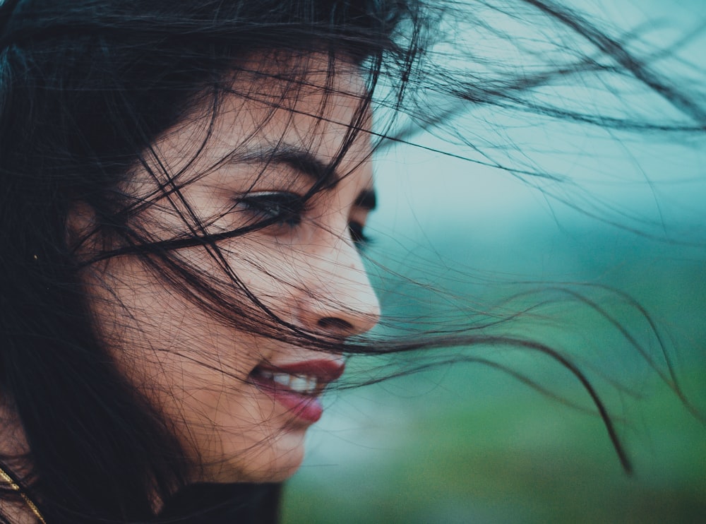 woman with black hair and brown eyes