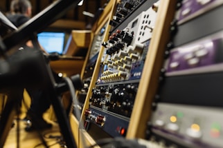 black and brown audio mixer