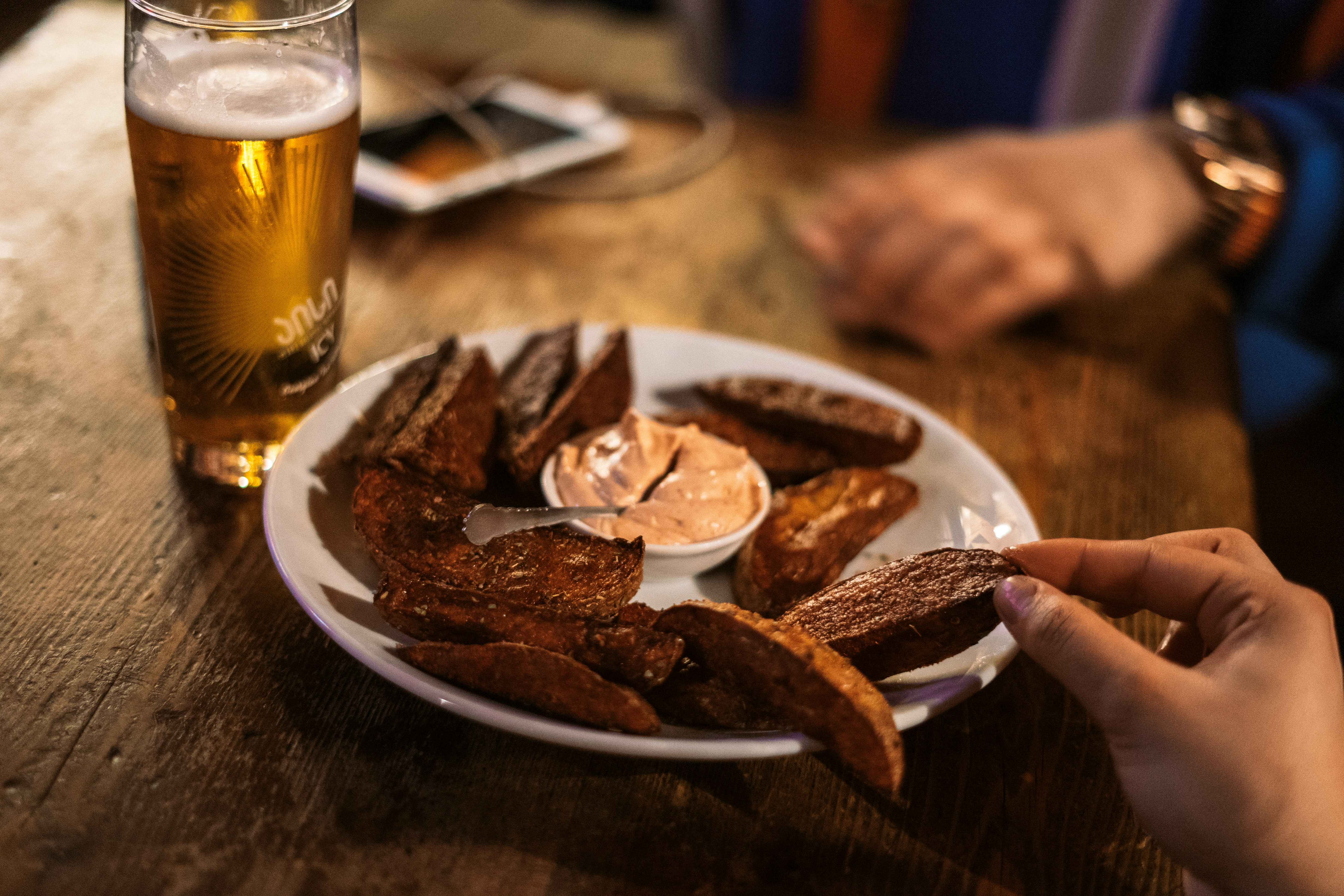 Why Pub Food Tastes Better Than It Has Any Right To