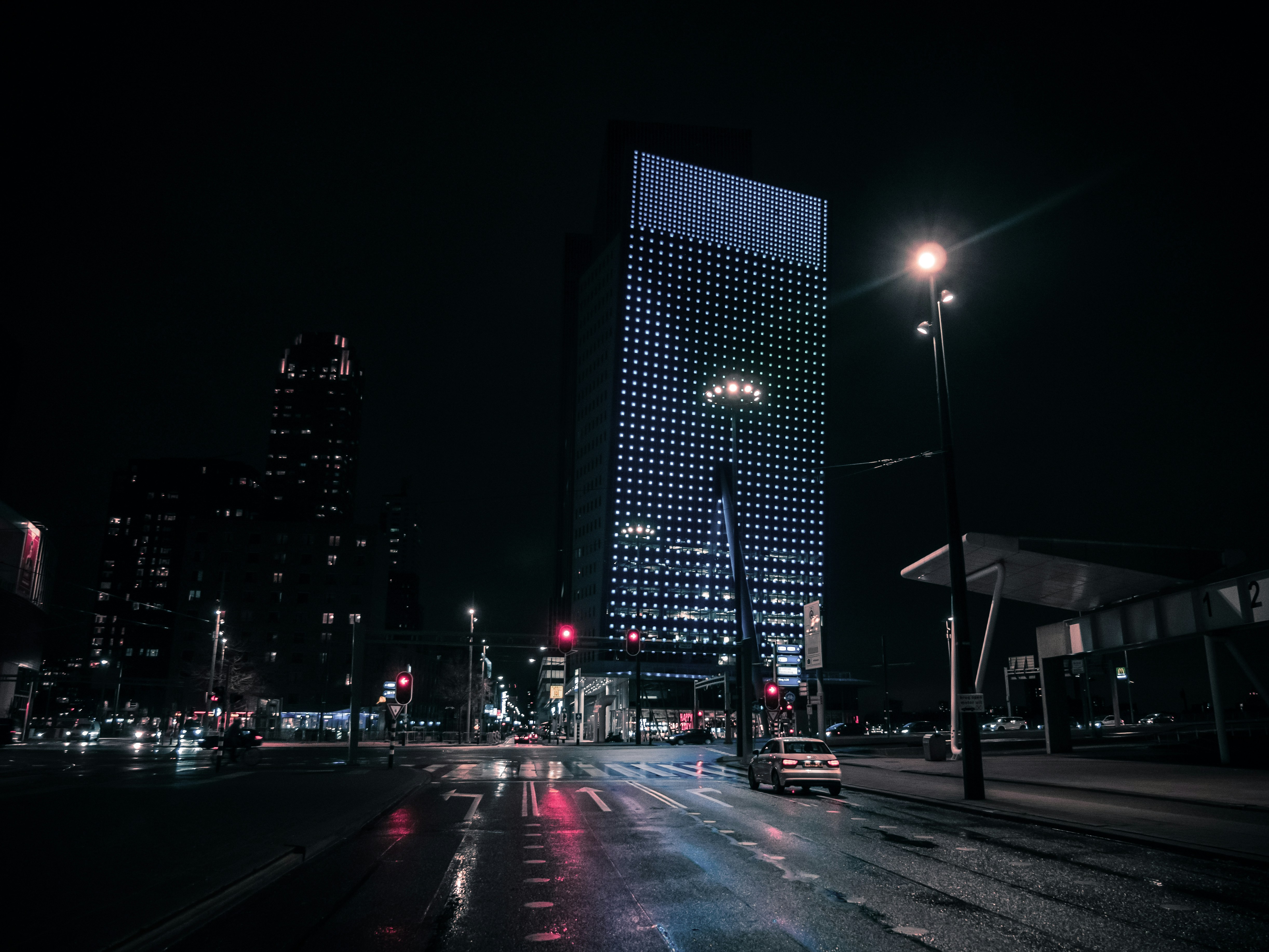 Photo by kianlem