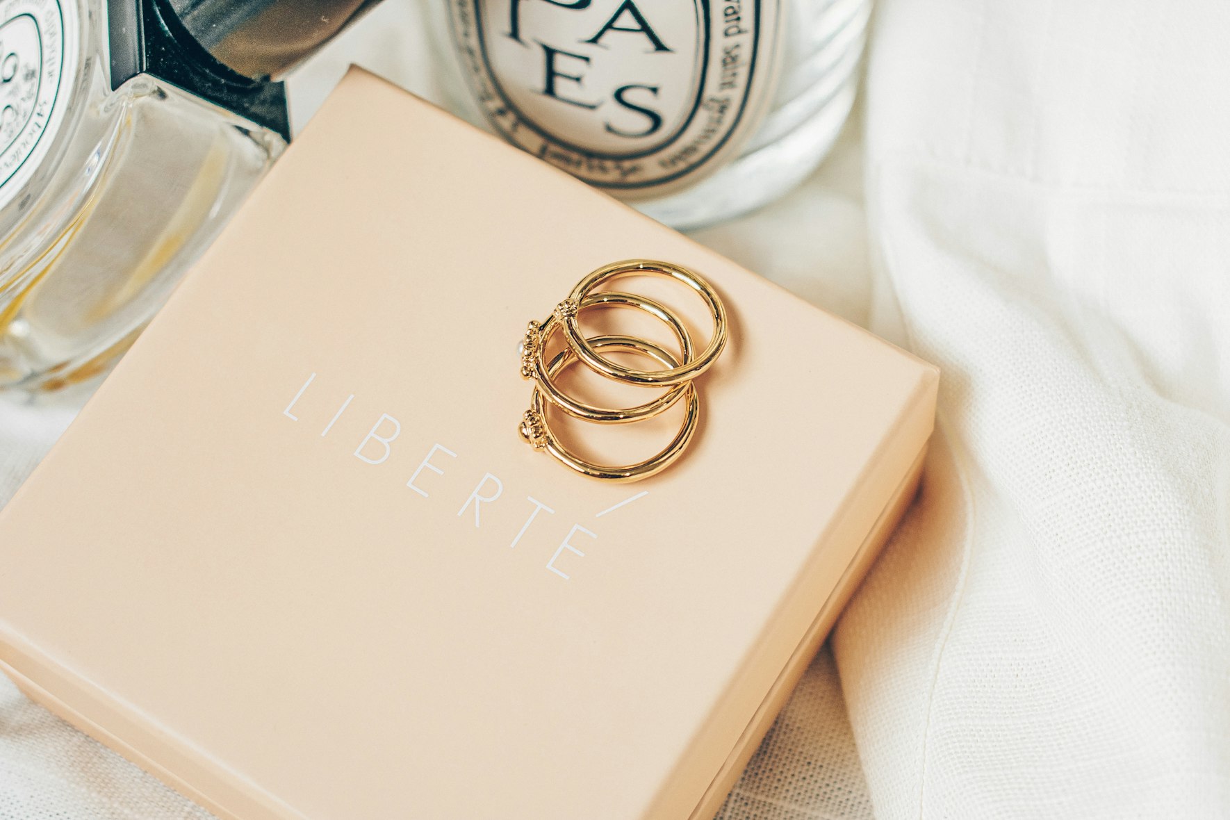 Gift Articles